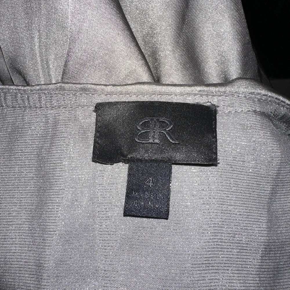Banana Republic Maxi Dress Gray Elastic waist‎ Tired Ruffle Strap Satin Size 4
